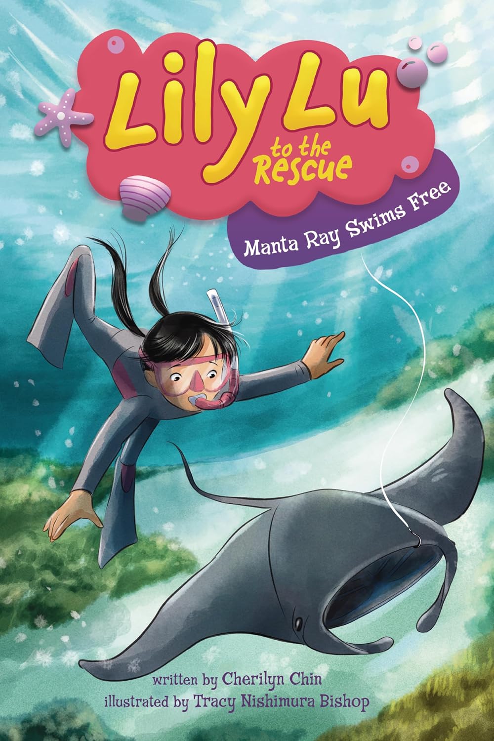 Manta Ray Swims Free