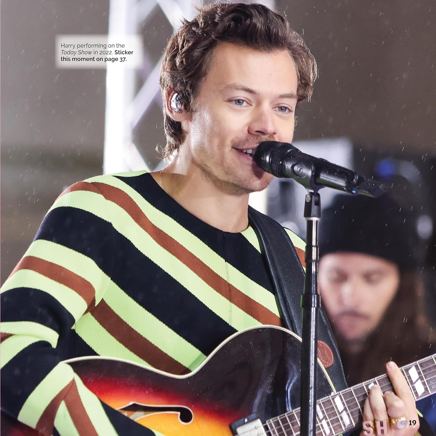 Ultimate Harry Styles Sticker Mosaic Art: 12 Fabulous Mosaic Art Designs & Fun Facts