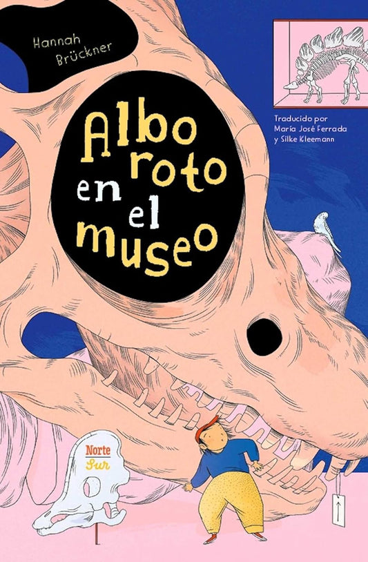 Alboroto En El Museo: (Spanish Edition)
