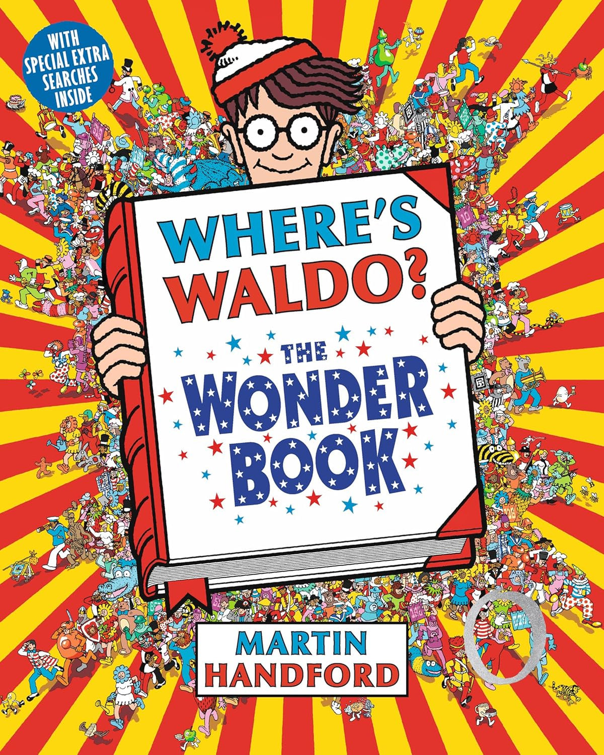 Where's Waldo? the Wonder Book: (A Hidden Object Activity Book with Search & Find Puzzles and Spot-The-Difference Game - A Perfect Gift & Travel Compa