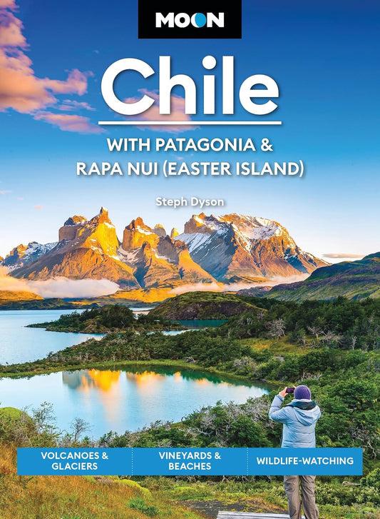 Moon Chile With Patagonia & Rapa Nui (Easter Island) Volcanoes & Glaciers, Vineyards & Beaches, Wildlife-Watching (Revised)