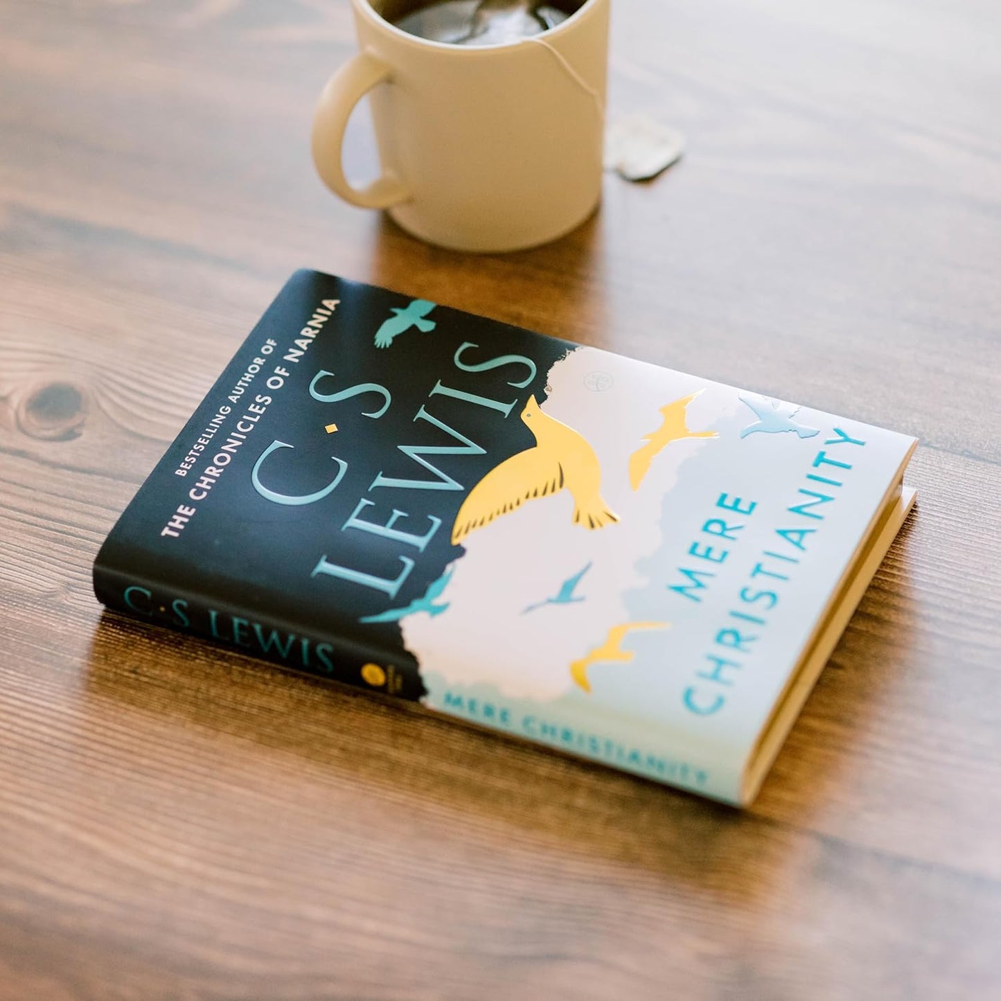 Mere Christianity (Deluxe Edition)