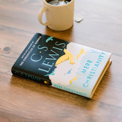 Mere Christianity (Deluxe Edition)