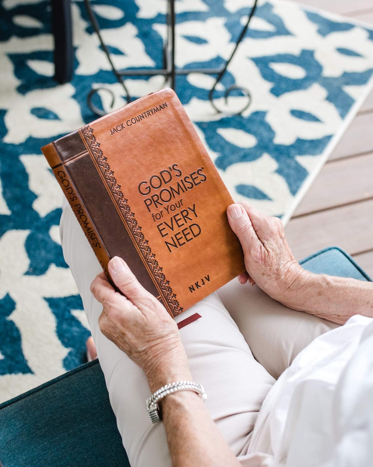 God's Promises for Your Every Need NKJV (Large Text Leathersoft): A Treasury of Scripture for Life
