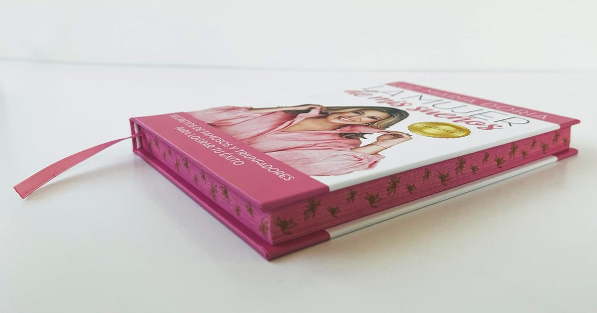 La Mujer de MIS Suenos. Edicion 10? Aniversario Con Cantos Pintados / The Woman of My Dreams 10th Anniversary, Sprayed Edges Edition
