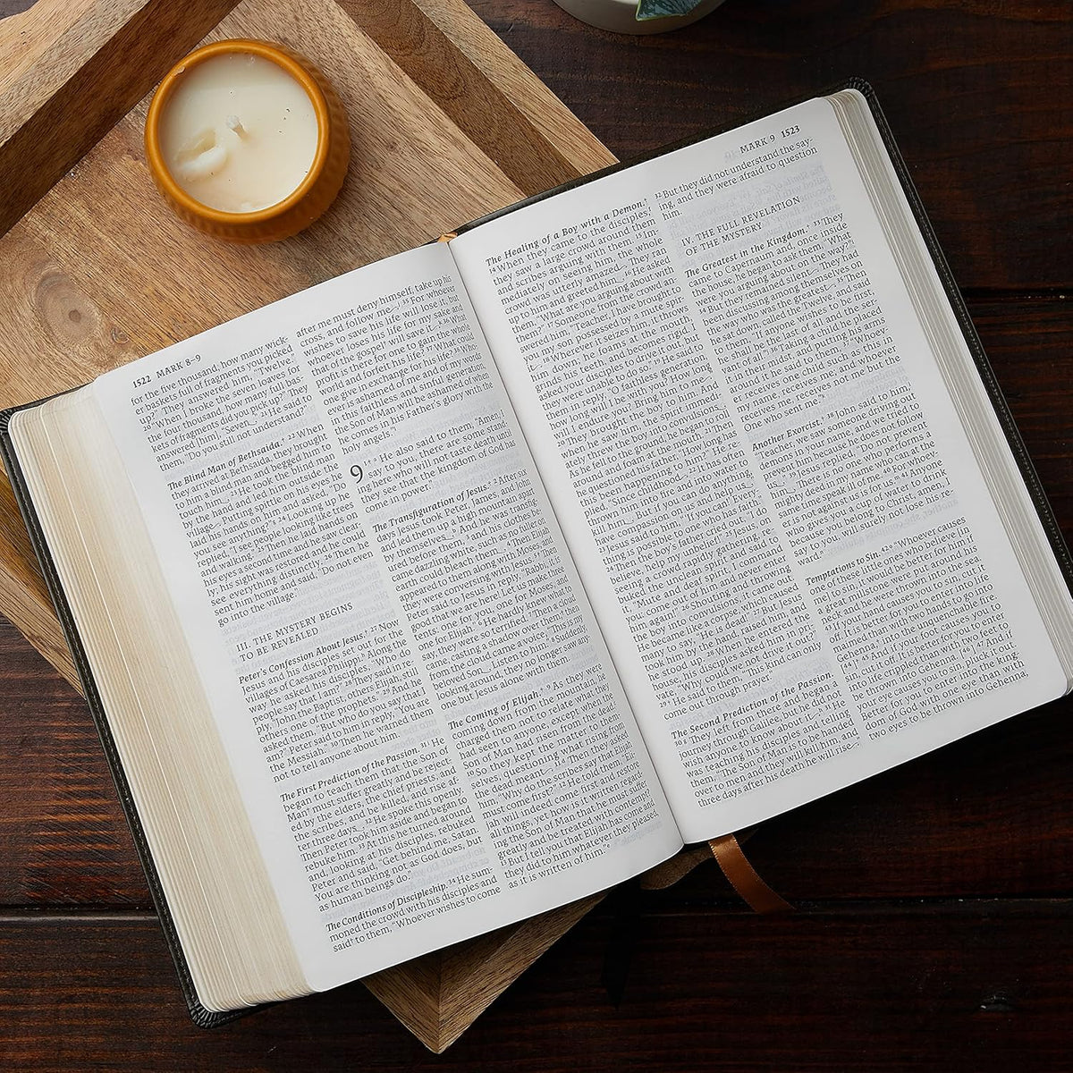 Nabre, New American Bible, Revised Edition, Catholic Bible, Large Print Edition, Leathersoft, Black, Comfort Print: Holy Bible